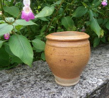 ANCIEN POT À BEURRE EN GRÈS - H : 11,5 cm