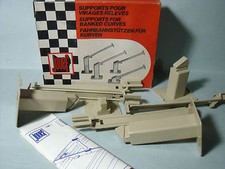 SUPPORTS  VIRAGE  RELEVE