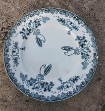 Assiette Plate Ancienne  Saint Amand Hamage  Modern Style