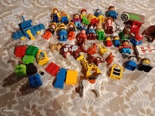 lot LEGO DUPLO, PLAYMOBIL 123 vrac  : personnages, animaux ...