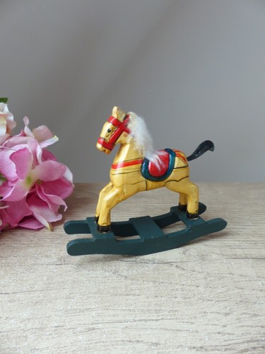 Figurine miniature cheval - cheval, en