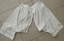 Ancienne culotte fendue - fendue, de