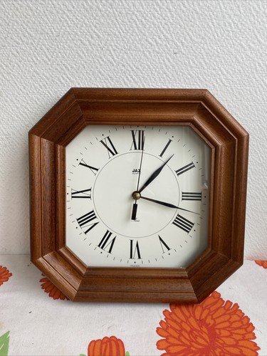 Ancienne horloge murale - horloge,