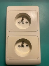 Niko double prises verticale 2P+t