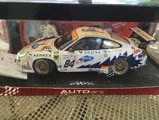 Porsche 996 gt3r 24h le mans 2003 autoart 1/18