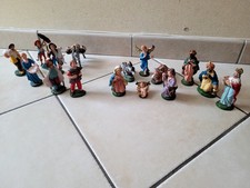 Lot 16 personnages santons pour crèche de Noël. Figurines nativité Made in Italy