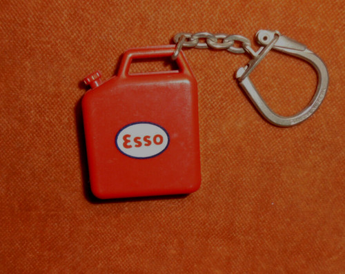 Esso jerrican keychain meter - jerrican,