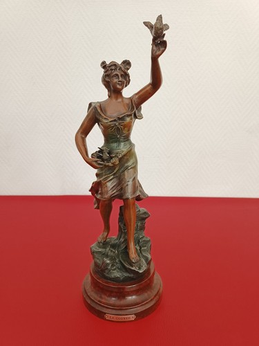 Statuette régule signée - en,
