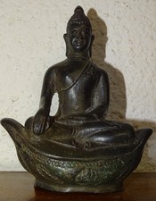 ancien bouddha de temple en