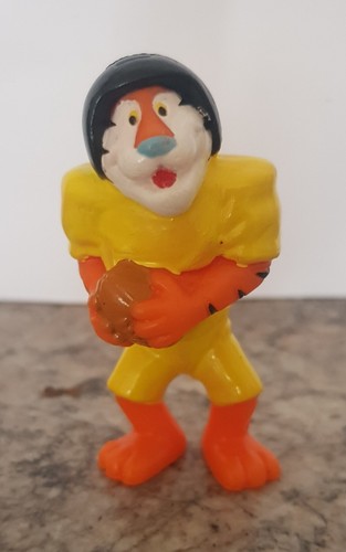 170 figurine - 170, ...figurine
