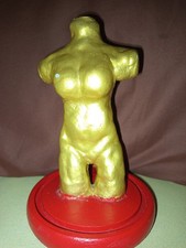 Sculpture buste femme, signée