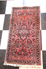 Petit tapis ancien. Laine