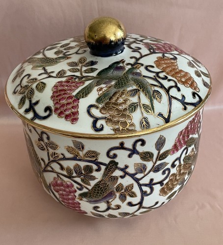 Terrine pot couvert - , en