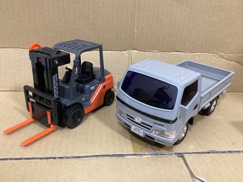 Voiture friction toyco - voiture,