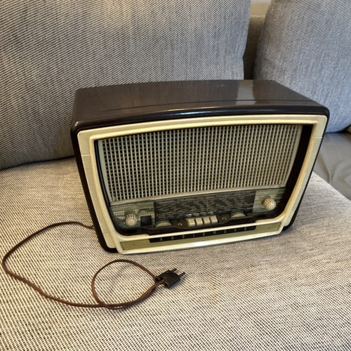 Radium muse radio vintage - radium,