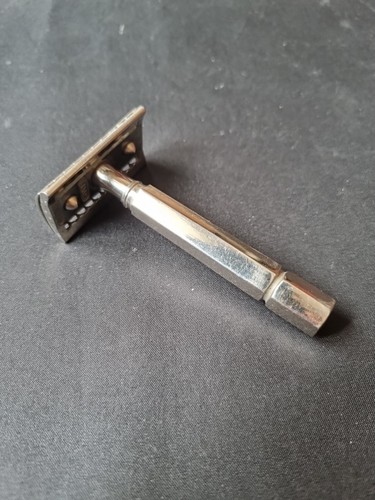 Ancien rasoir mécanique - rasoir,