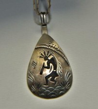 Pendentif Kokopelli Signé Par