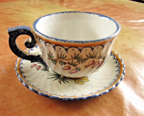 Tasse faïence signée henriot - faïence,