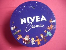 RARE très jolie Boite 250 ml Nivea Collection illustrée "la farandole de Noël "