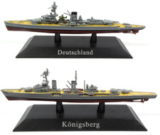 Lot de 2 Navires de Guerre
