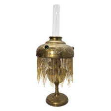 Lanterne ou lampe à pétrole