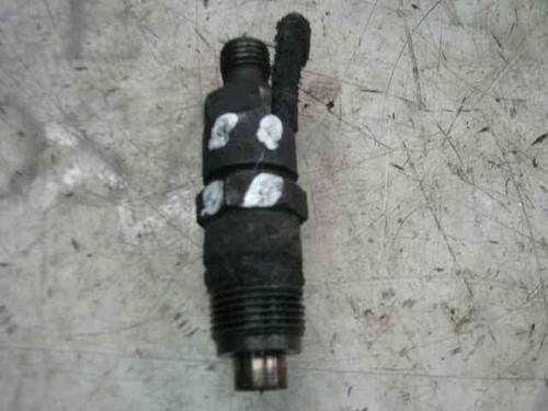 Injecteur 6761430 pour - /,