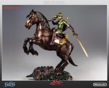 Zelda Link Sur Epona Statue