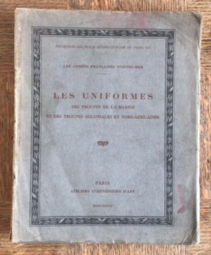 Rare livre uniformes - rare,
