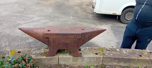 Enclume ancienne - enclume,