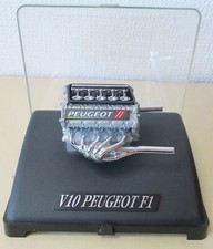 PEUGEOT MOTEUR V10 POUR F1 ET 905 AVEC LE SON DU PASSAGE D’UNE F1 (16 sec) 1/10è