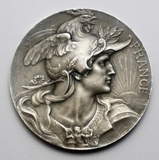 Médaille Art Nouveau en Bronze Argentée - MARIANNE - par Louis BOTTEE, 41 mm