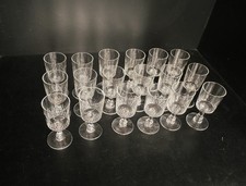 6 Verres  vin blanc cristal taillé Baccarat modèle Champigny proche Richelieu