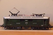Loco électrique HO Re 4/4 1