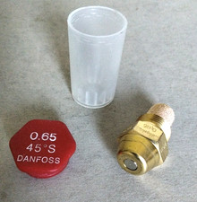Gicleur DANFOSS 0,65 45°S Débit 0.65 USgal/h  angle 45° Type S chaudière Fioul