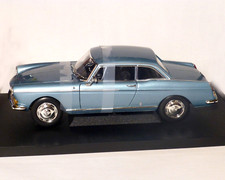 Peugeot 404 Coupé, Bleu
