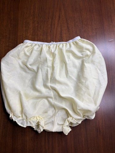 Vtg yellow bloomer panties - vtg,