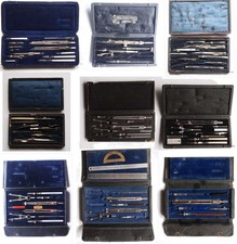 Lot de boîtes anciennes de