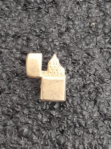 Mini pin doré briquet - doré,