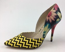 Chinese Laundry Stilo Flower