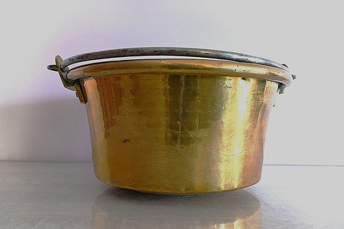 Chaudron cuivre jaune - chaudron,