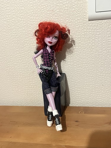 Poupée monster high operetta - high,