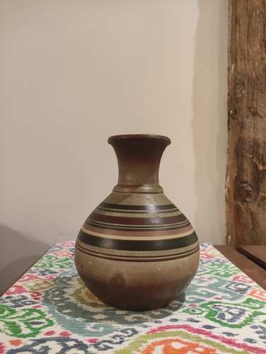 Vase terre cuite - cuite, avec