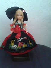 Poupée, folklorique régionale ,PetitCollin, Alsacienne, 16cm TBE