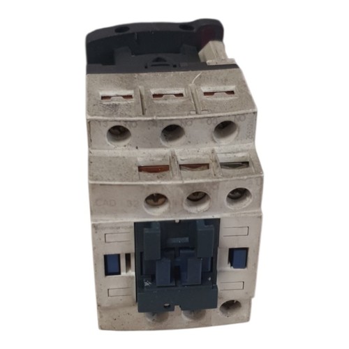 Telemecanique cad - cad, 32
