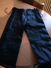 Pantalon en cuir de biker avec