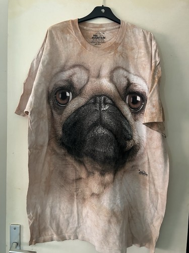 The mountain carlin pug - carlin, t