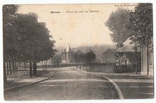 FR02 HIRSON Battoir Jeu Place