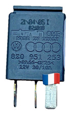 8Z0 951 253 Relais 395 Bitron