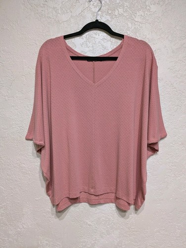 Haut rose oversize