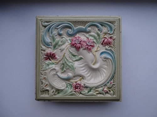 Carreau fourneau faience - carreau, de